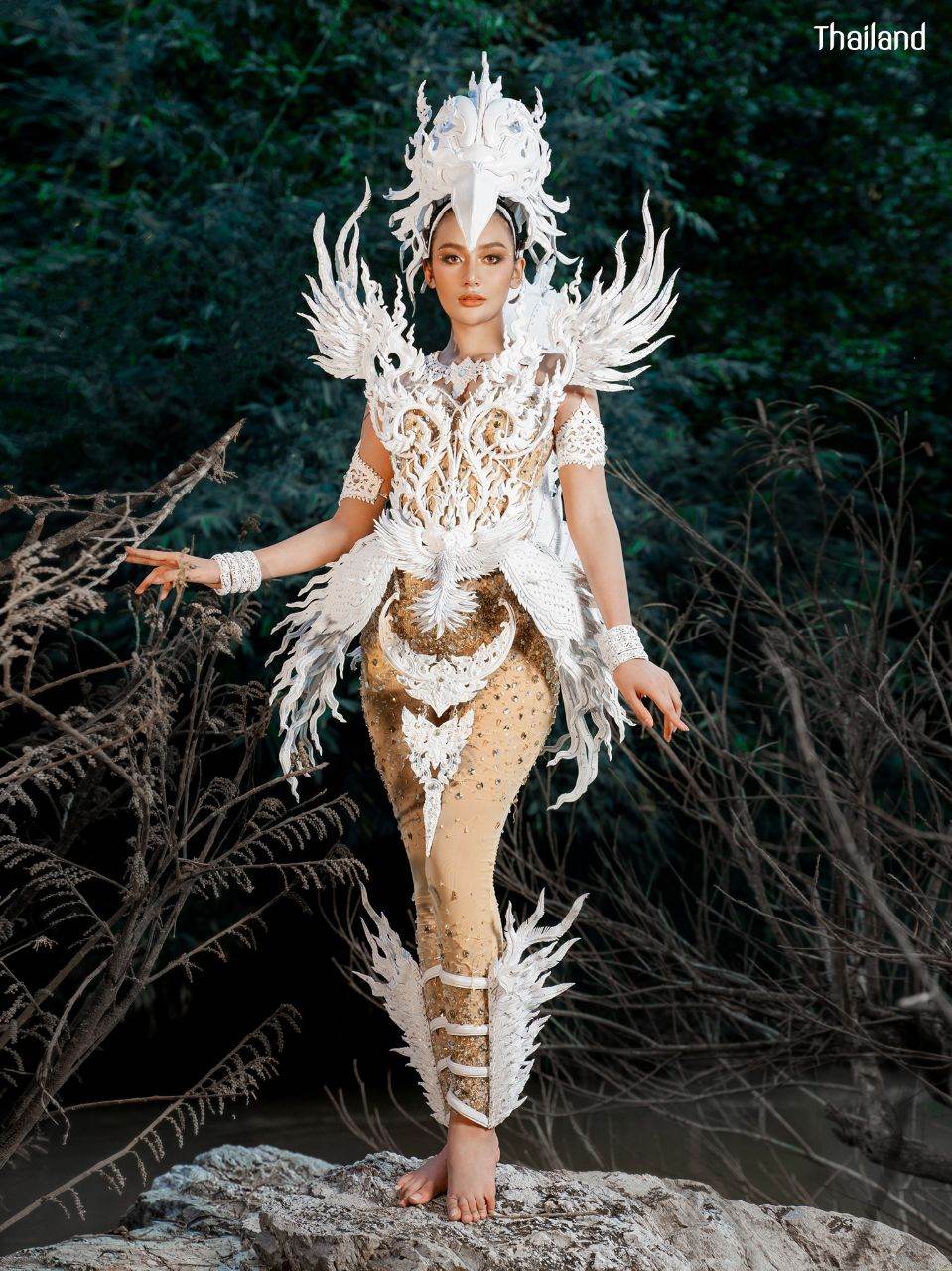 Karawek Bird of Paradise: Thai Fantasy Costume | THAILAND 🇹🇭