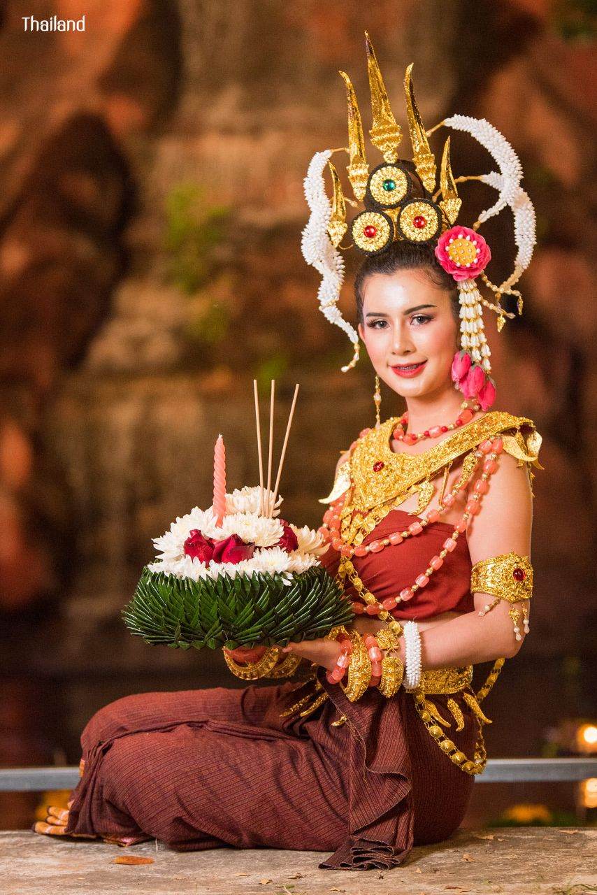 Thai Apsara: Apsorn of Mahidra pura | THAILAND 🇹🇭