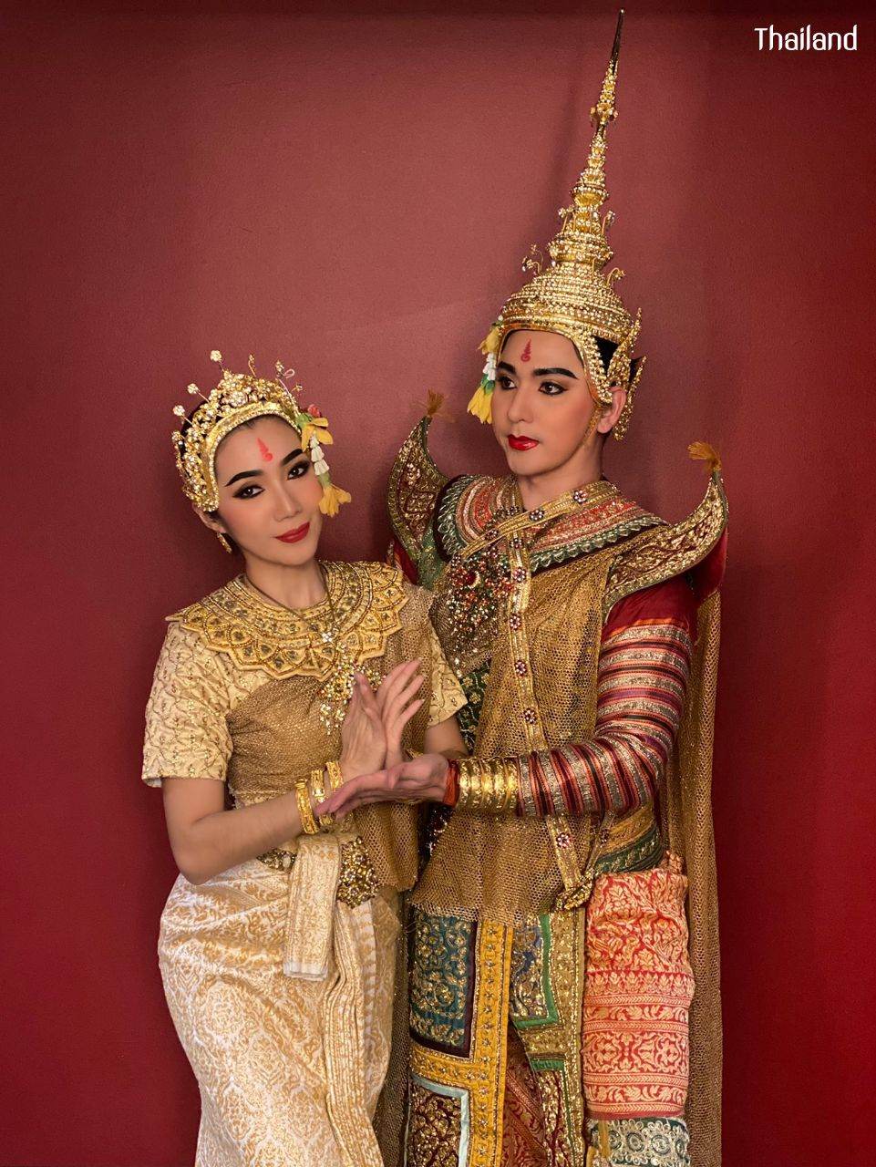 Thai Khon Dancers in Paris 🇫🇷 | THAILAND 🇹🇭