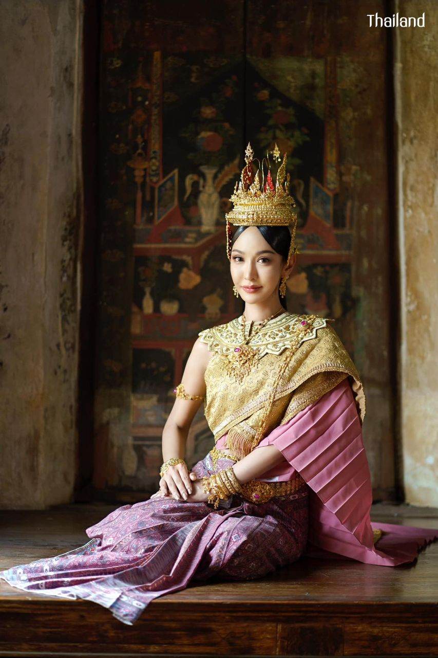 THAI ANCIENT COSTUME: THAI TRADITIONAL DRESS | THAILAND 🇹🇭