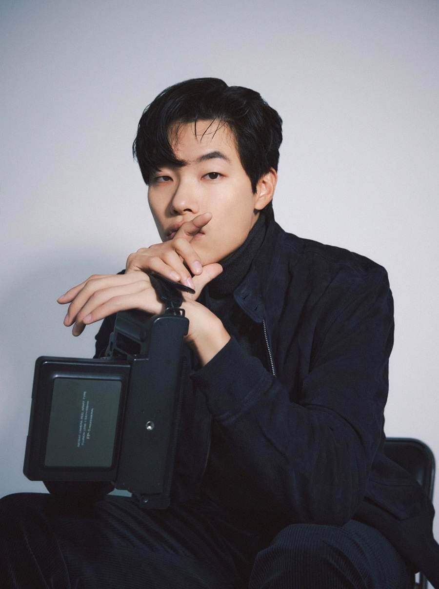 Ryu Jun Yeol @ GQ Korea December 2021