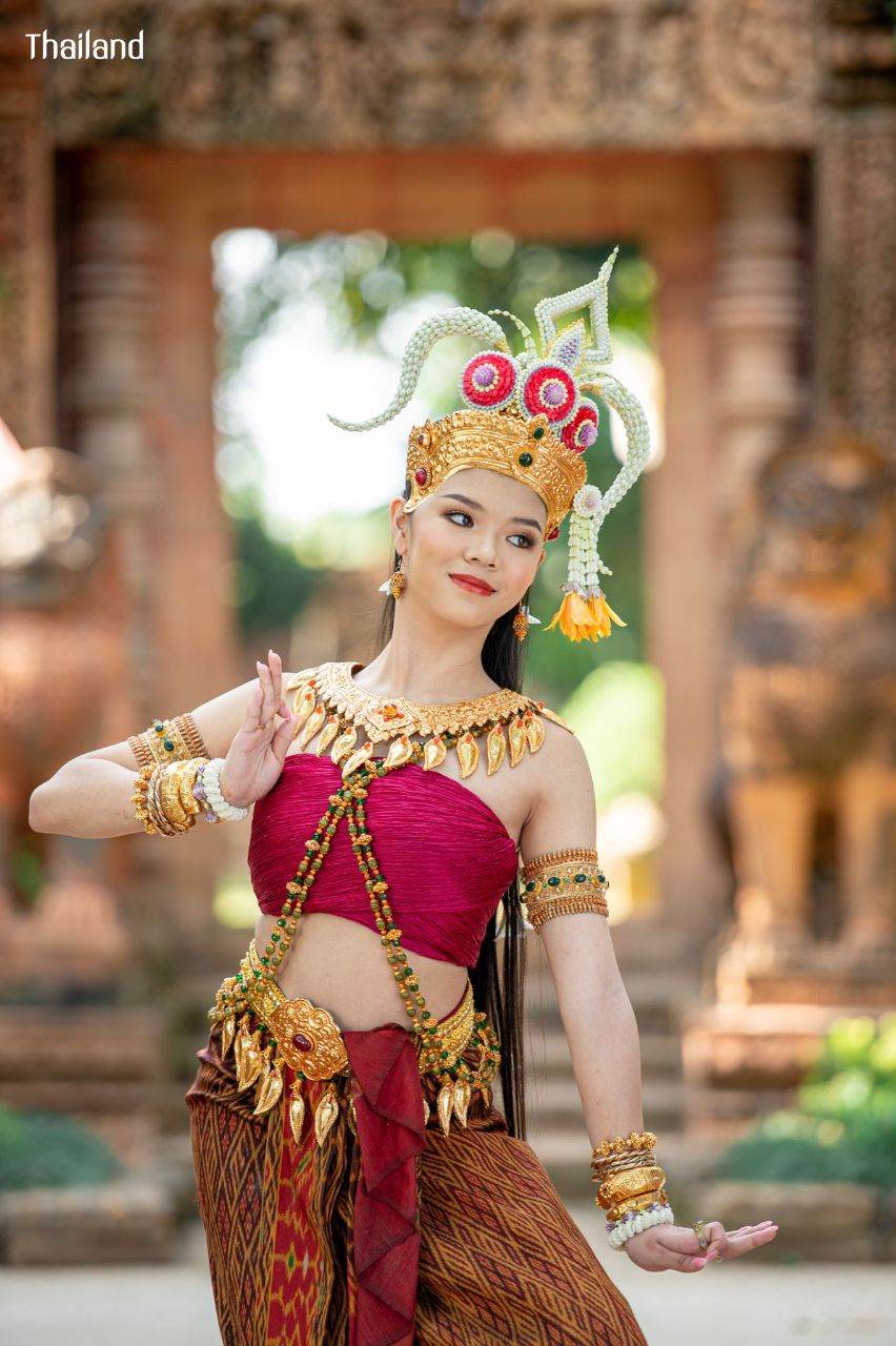 Thai Apsara: The Apsorn of Mahidra pura | THAILAND 🇹🇭