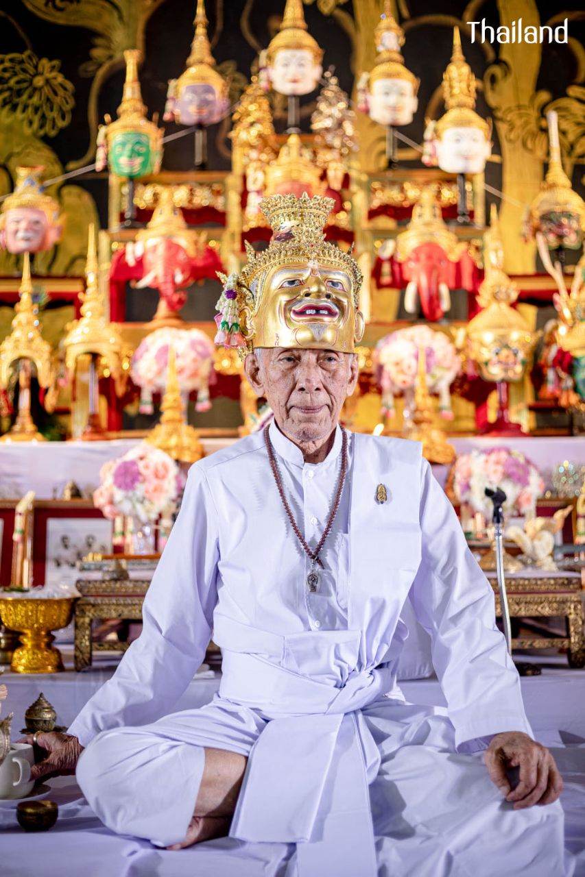 The Wai Kru Ceremony | THAILAND 🇹🇭