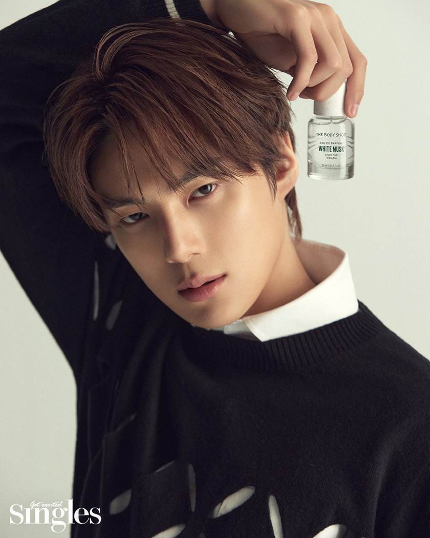 Minhyuk @ Singles Korea January 2022