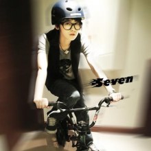 seven นักร้องจีน(ทอม)