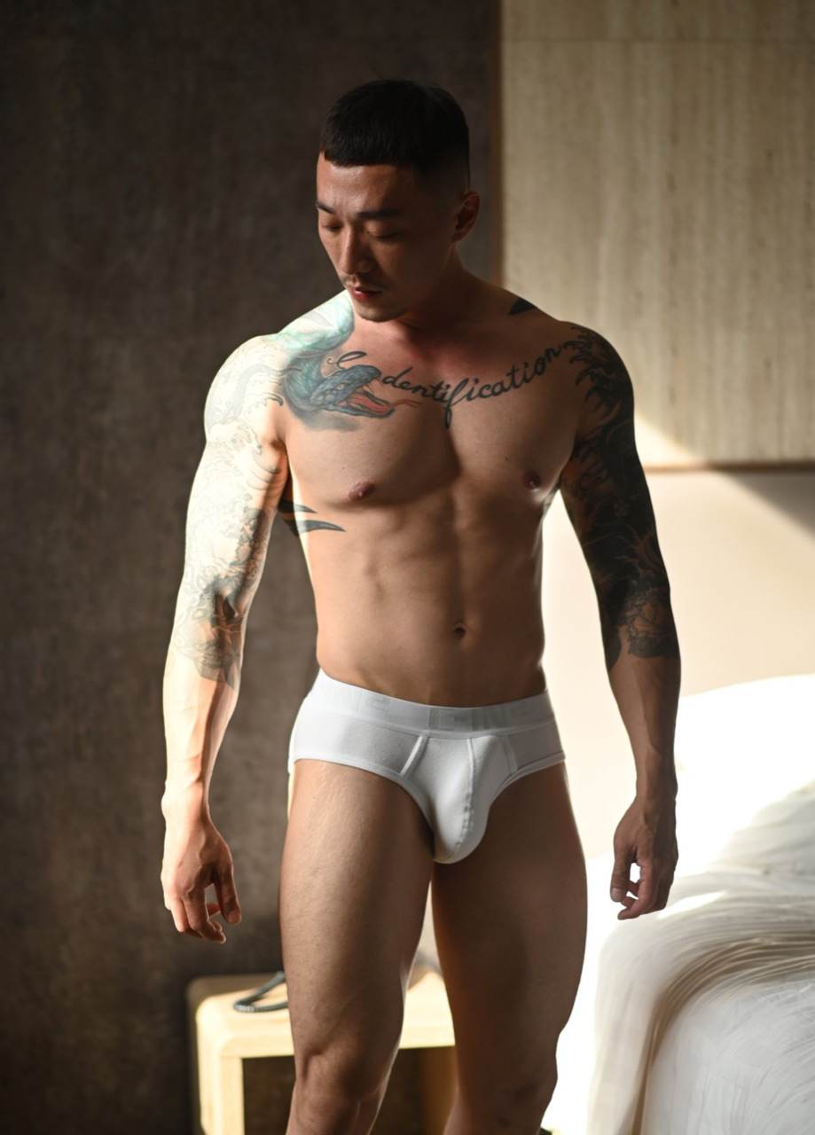 Hot men in underwear 643