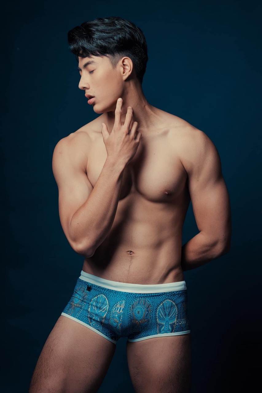 LINE OpenChat : Underwear For Men