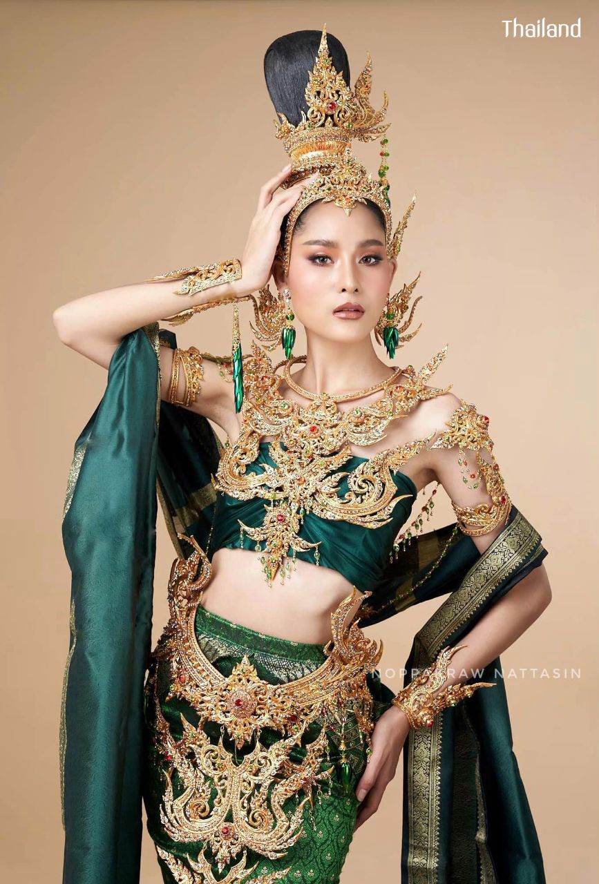 Naga Lady: Gorgeous Thai Fantasy Costume | THAILAND 🇹🇭