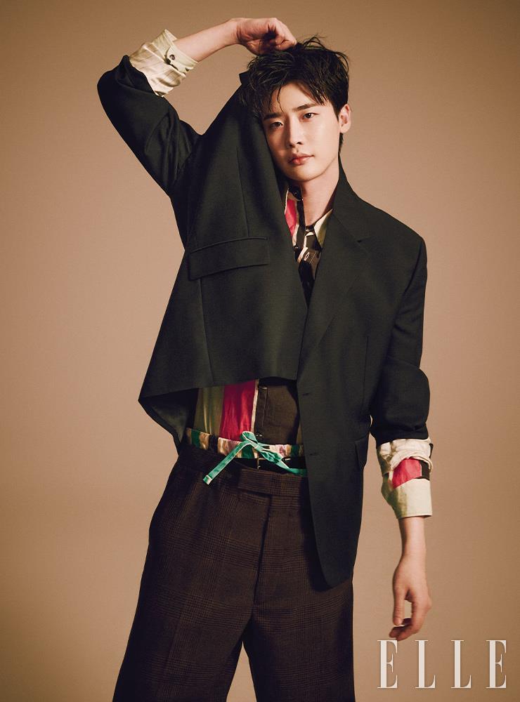 Lee Jong Suk @ ELLE Korea March 2022