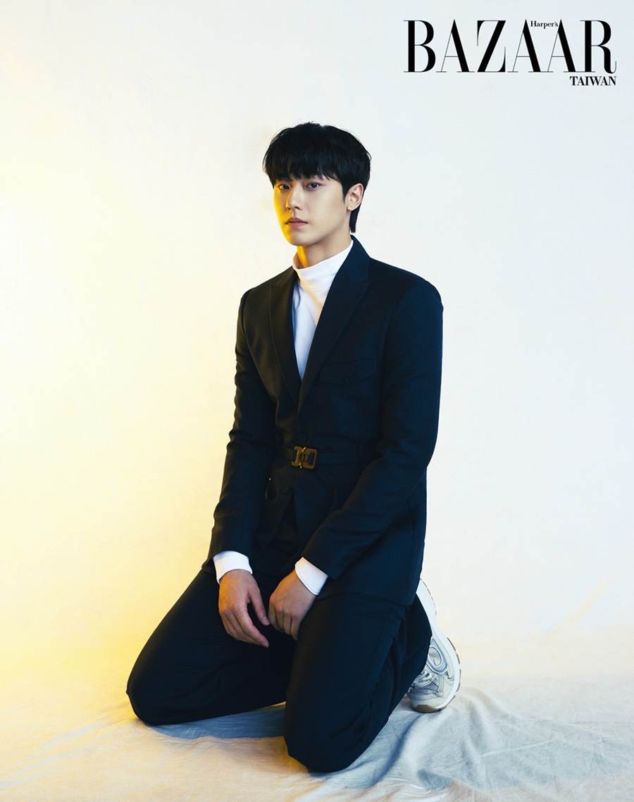 Lee Do Hyun @ Harper’s Bazaar Man Taiwan March 2022