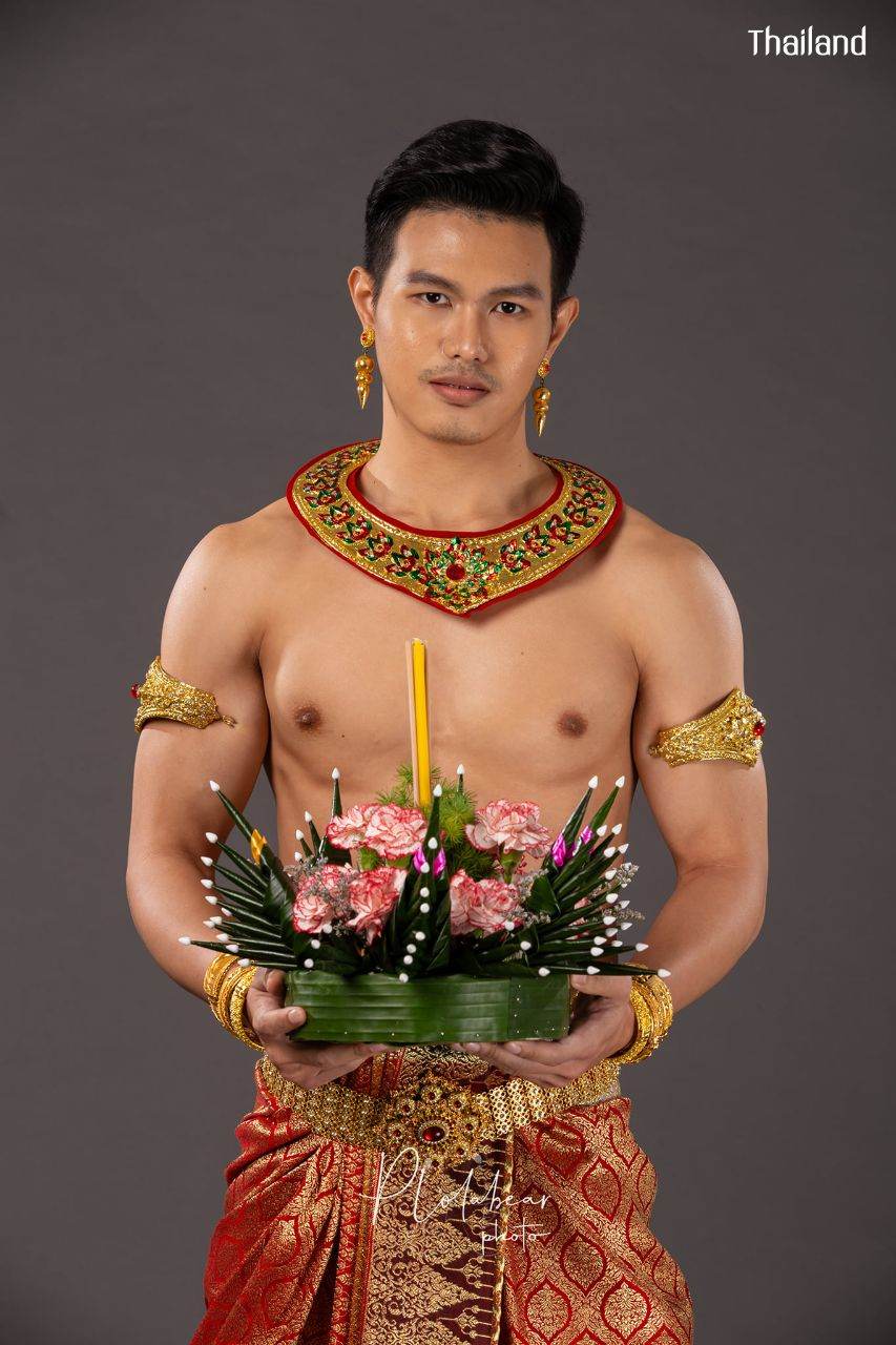 THAI GUY IN TRADITIONAL OUTFIT, and LOY KRATHONG FESTIVAL | THAILAND 🇹🇭