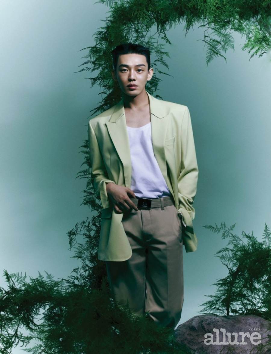 Yoo Ah in @ Allure Korea April 2022