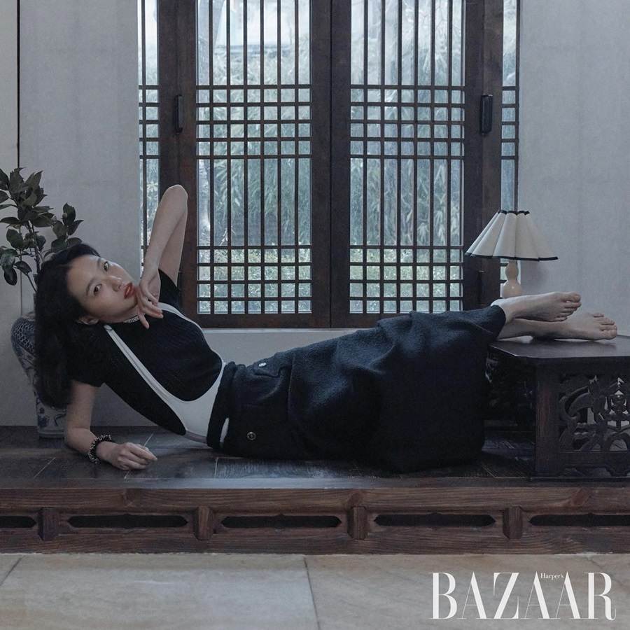 Kim Go Eun @ Harper’s Bazaar Korea April 2022