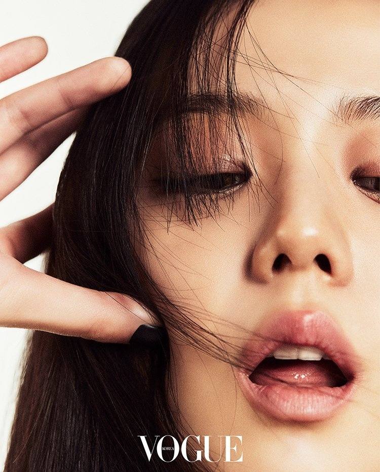 (BLACKPINK) Jisoo @ VOGUE Korea April 2022