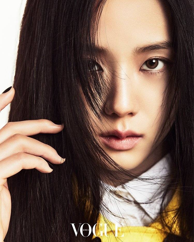 (BLACKPINK) Jisoo @ VOGUE Korea April 2022