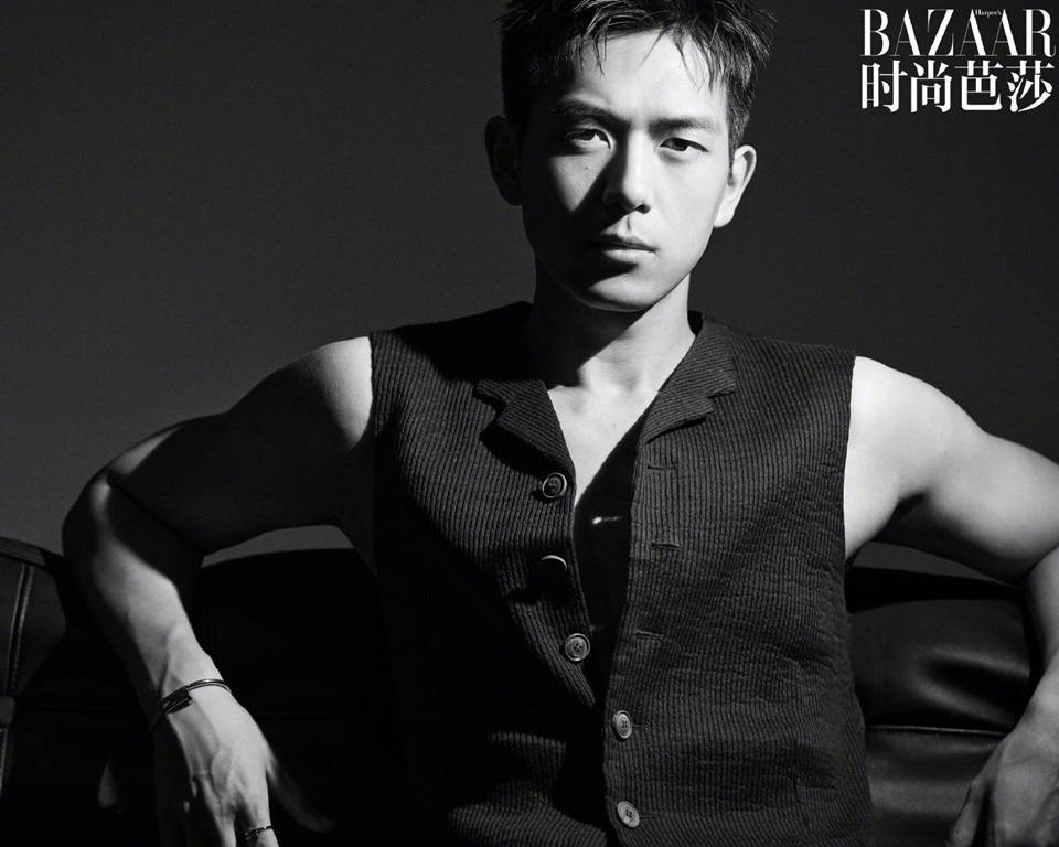 Li Xian @ Harper’s Bazaar China May 2022