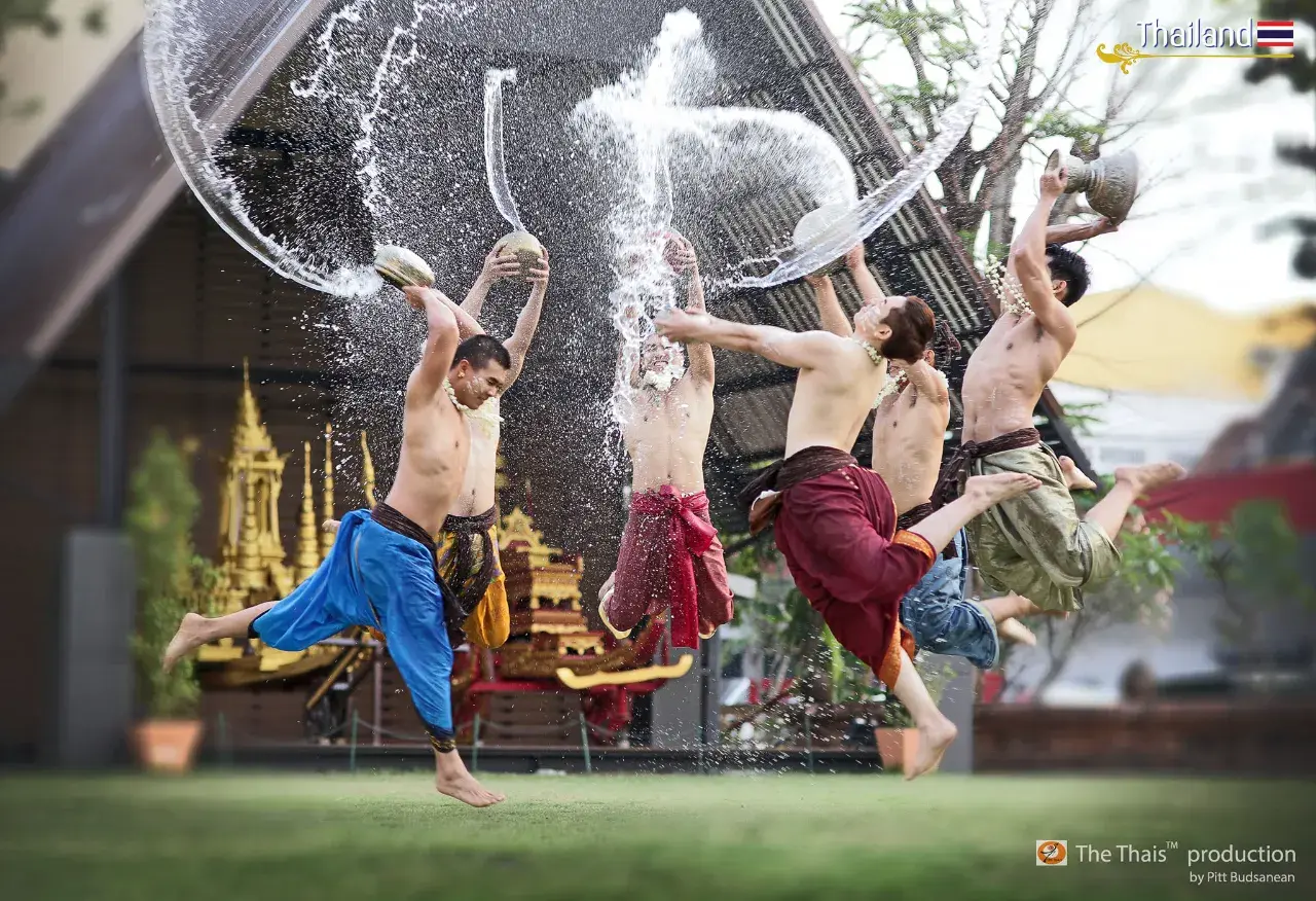Pi Mai Muang: Lanna-style Songkran Festival | THAILAND 🇹🇭