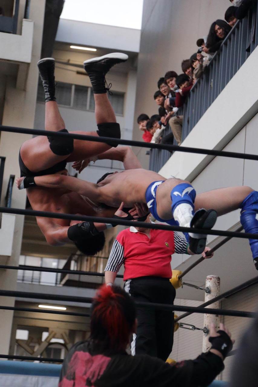 Professional wrestling by Japanese college students.