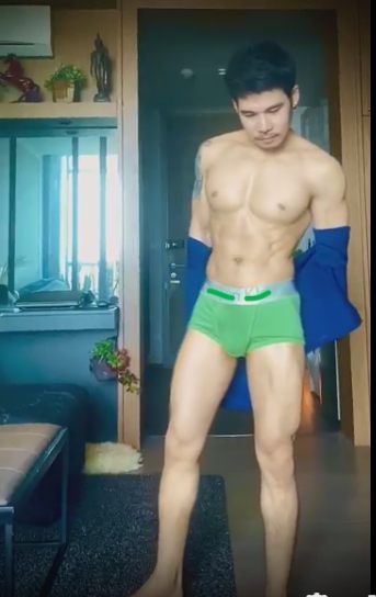 Men in sexy underwear3