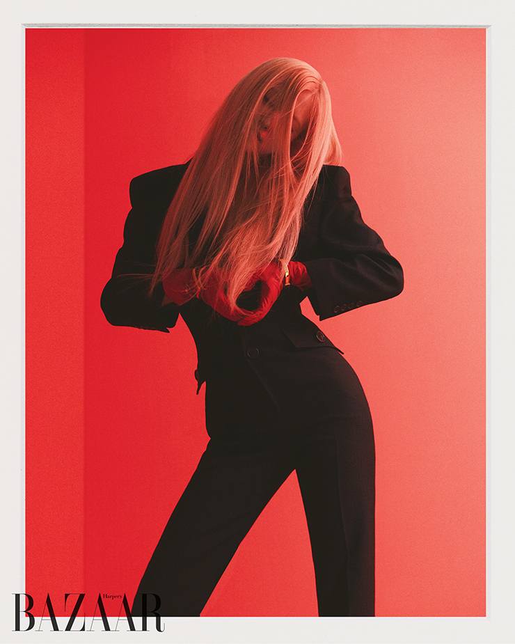 (BLACKPINK) Rosé @ Harper’s Bazaar Korea May 2022