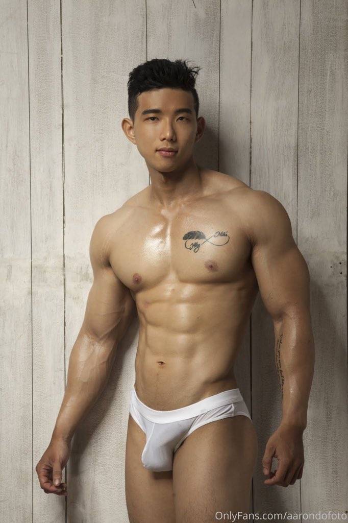 กรุ่นกลิ่นกาย49