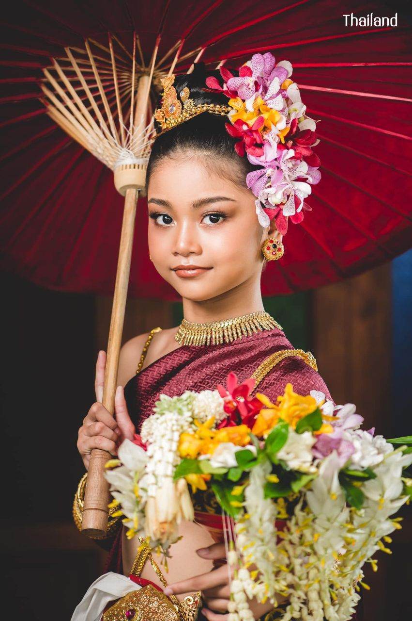 Tai Yuan Ethnic: Lanna Traditional Dress | THAILAND 🇹🇭