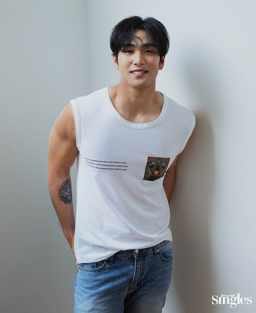 Baekho @ Singles Korea July 2022