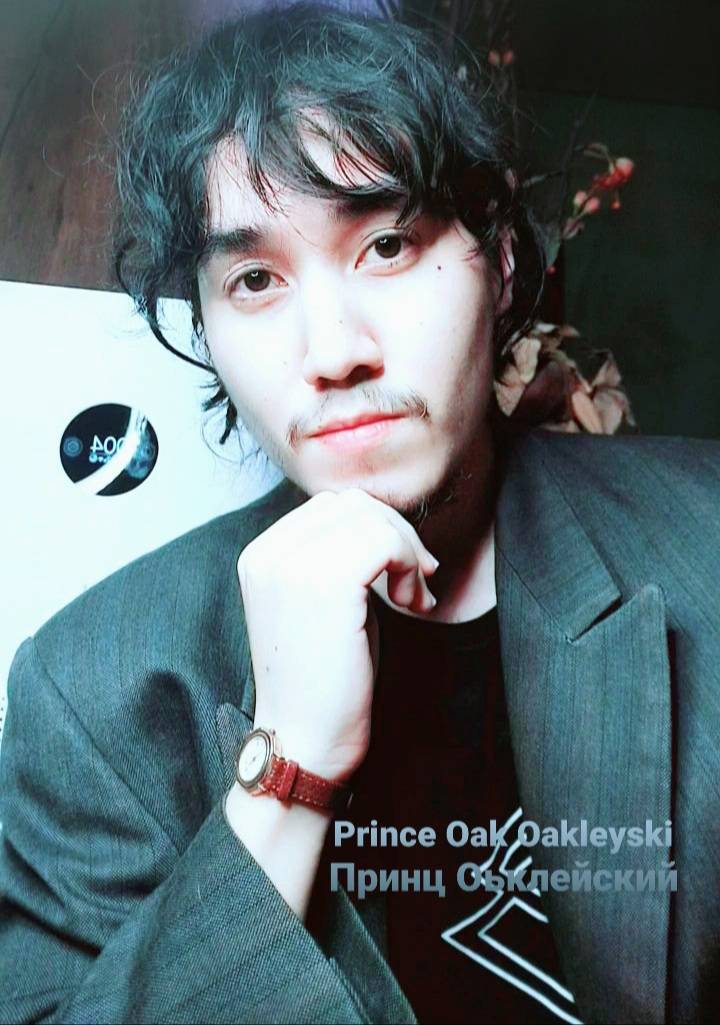 รูปหล่อหลายมุม "Prince Oak Oakleyski/เจ้าชายโอค" เจ้าชายโอ๊ค-ดาราสากล "Prince Oak Oakleyski is the real most handsome movie director and owner"