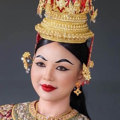 Thai Royal Dance  Phichit Lekha Umsom  | THAILAND 🇹🇭