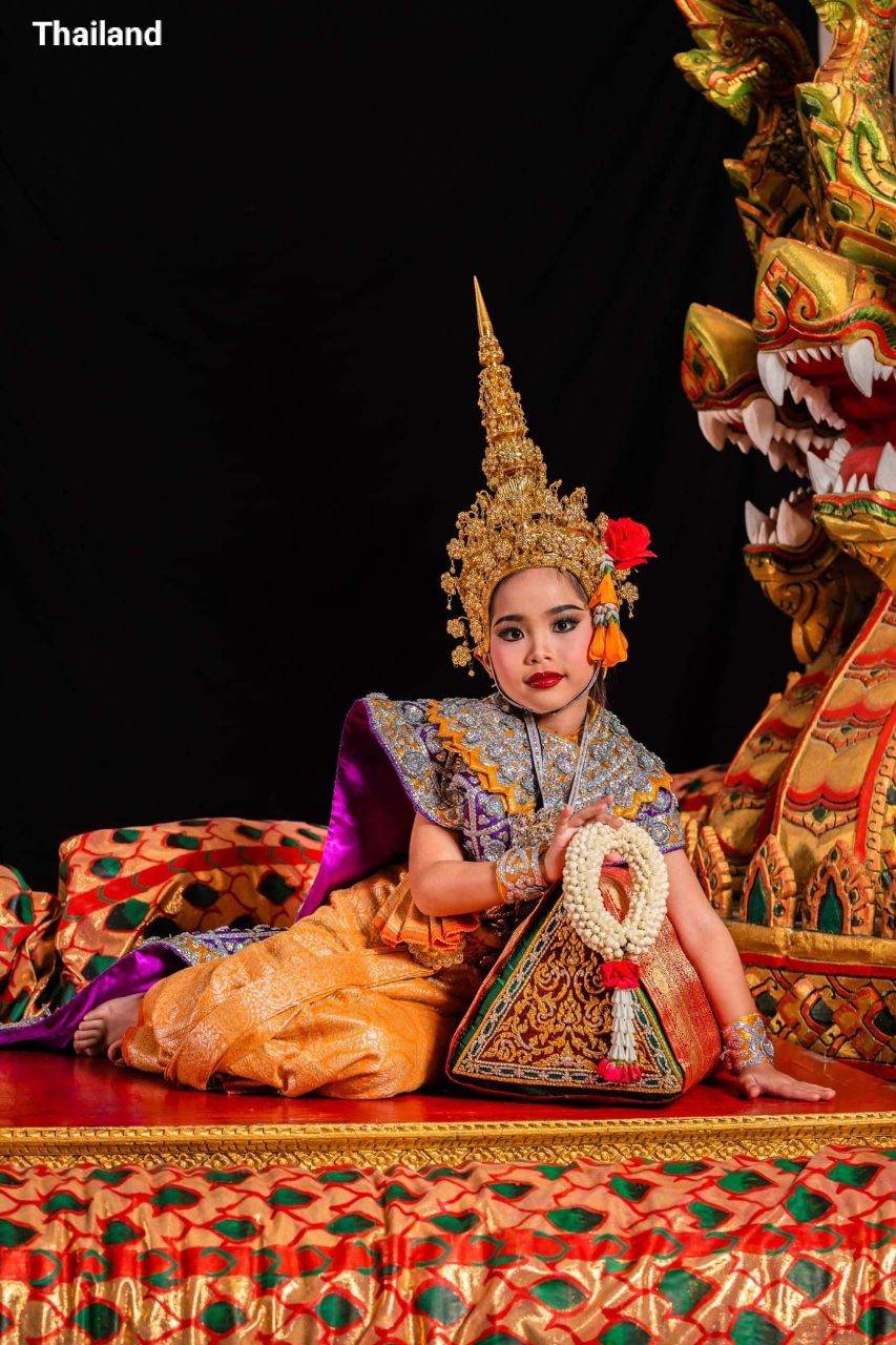 "Khon - โขน" Thai Masked Dance Drama | THAILAND 🇹🇭