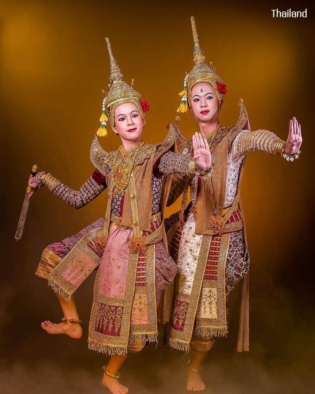 "Khon - Phra Phirun Utokraj" Thai Masked Dance Drama | THAILAND 🇹🇭