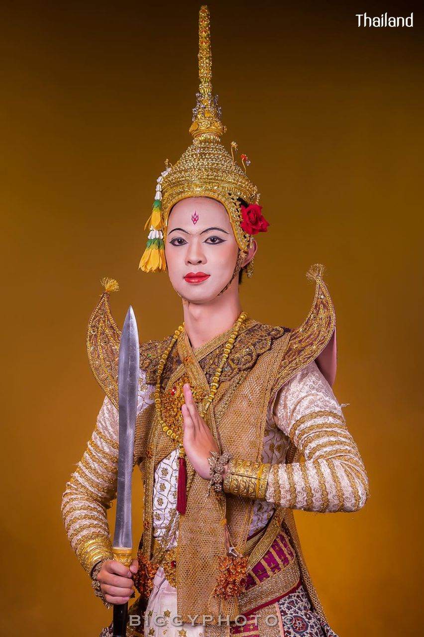 "Khon - Phra Phirun Utokraj" Thai Masked Dance Drama | THAILAND 🇹🇭