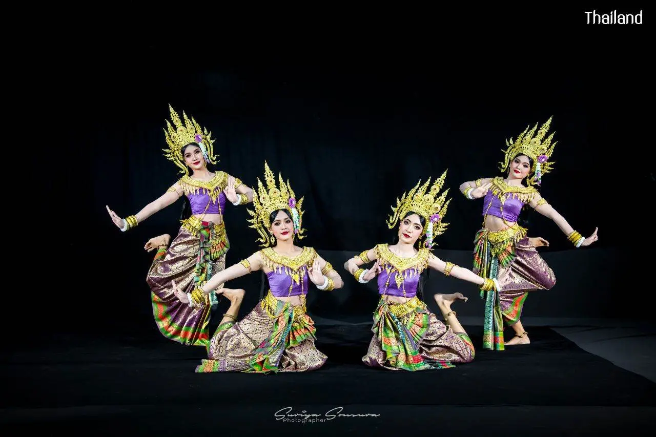 THAILAND 🇹🇭 |  Creative Classical Thai Dance 23 "วิจิตรนฤตยามนตราวนัมรุง"