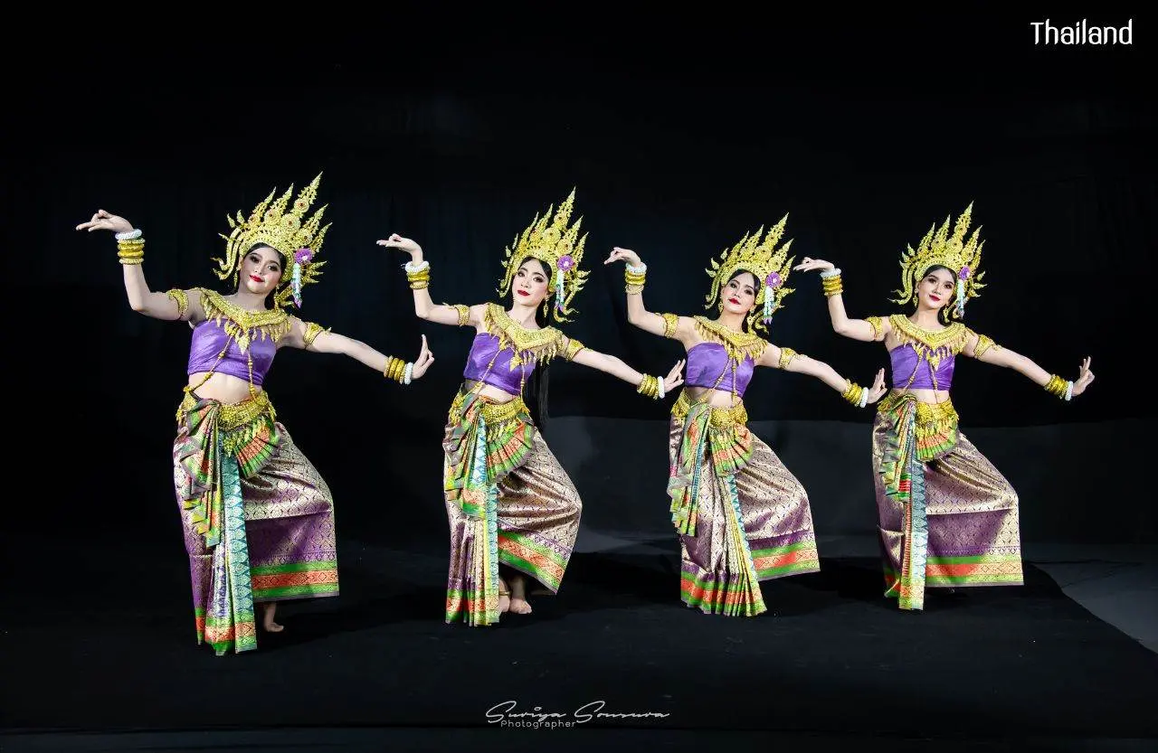 THAILAND 🇹🇭 |  Creative Classical Thai Dance 23 "วิจิตรนฤตยามนตราวนัมรุง"