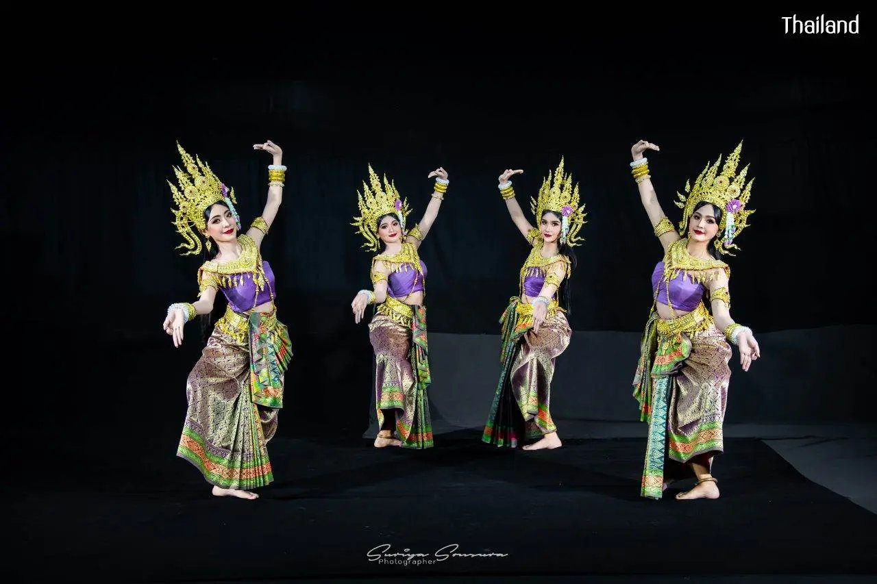 THAILAND 🇹🇭 |  Creative Classical Thai Dance 23 "วิจิตรนฤตยามนตราวนัมรุง"