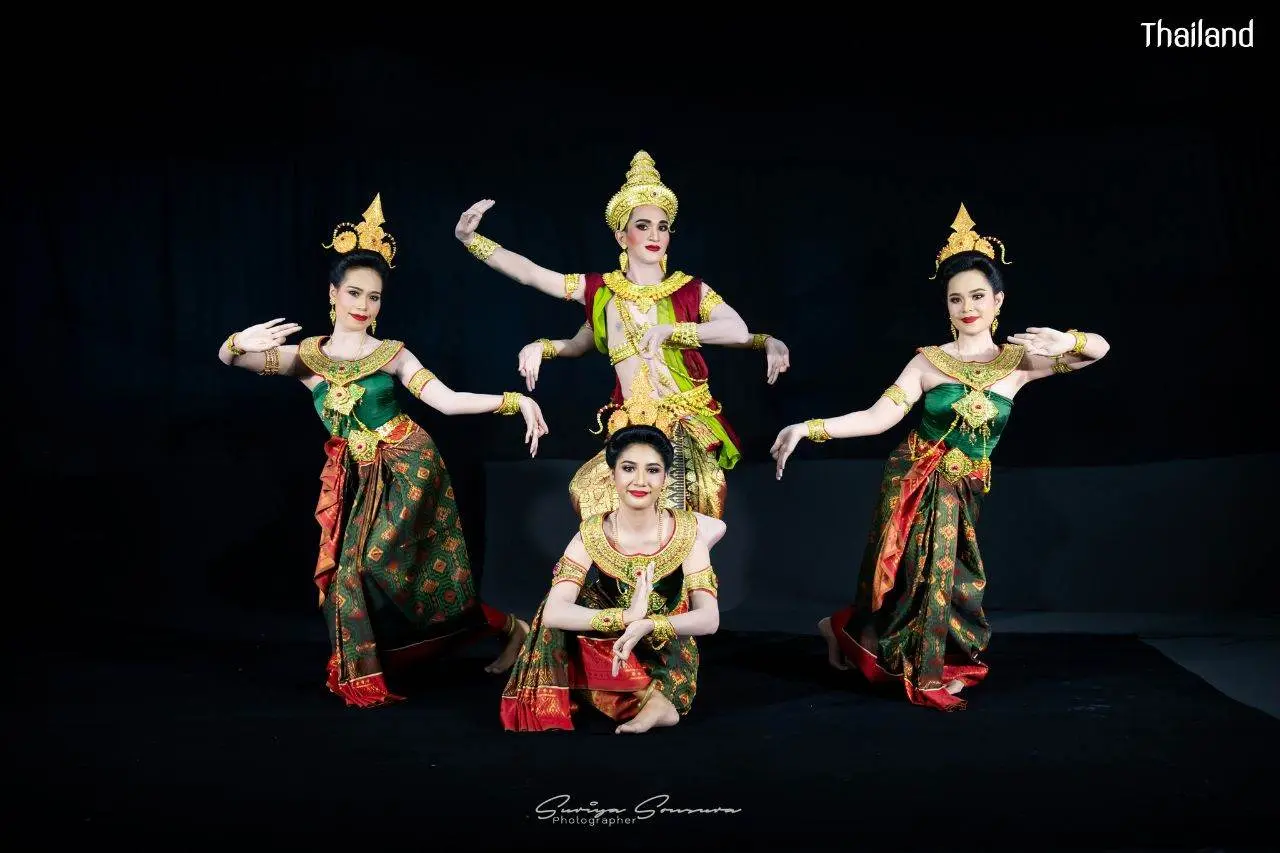 THAILAND 🇹🇭 |  Creative Classical Thai Dance 23 "วิจิตรนฤตยามนตราวนัมรุง"