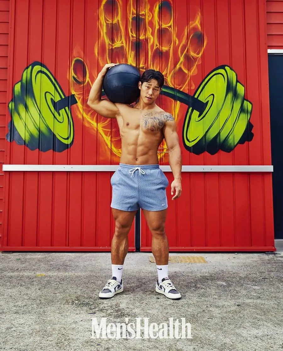 Yun Sung bin @ Men's Health Korea September 2022