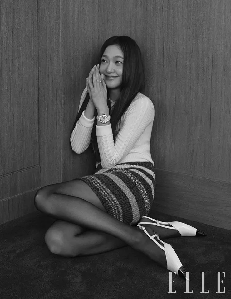 Kim Go Eun @ ELLE Korea November 2022