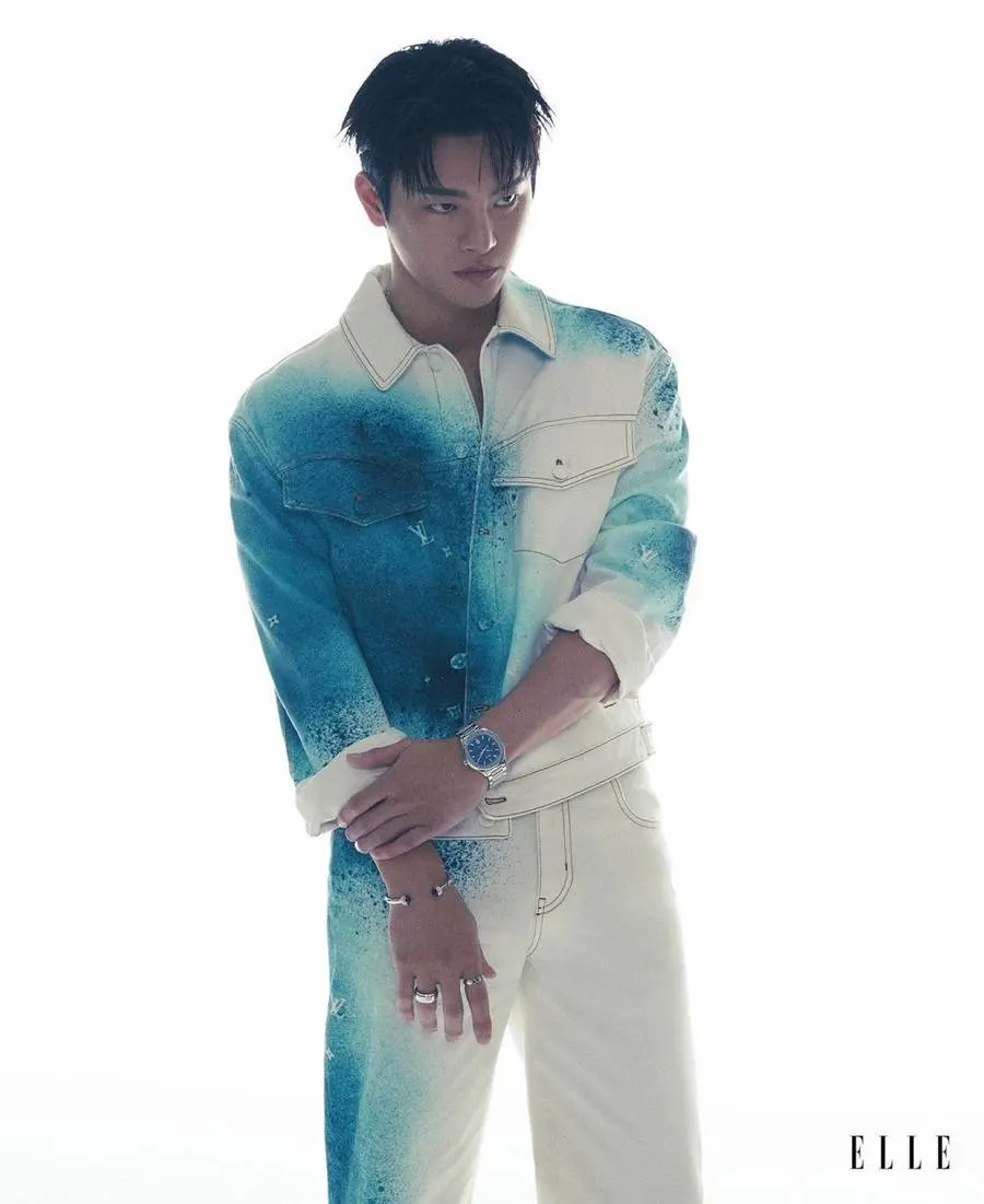 Seo In Guk @ ELLE Singapore November 2022