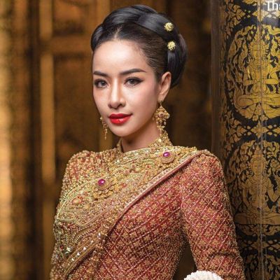Thai Wedding Dress: THAI NATIONAL COSTUME | THAILAND 🇹🇭