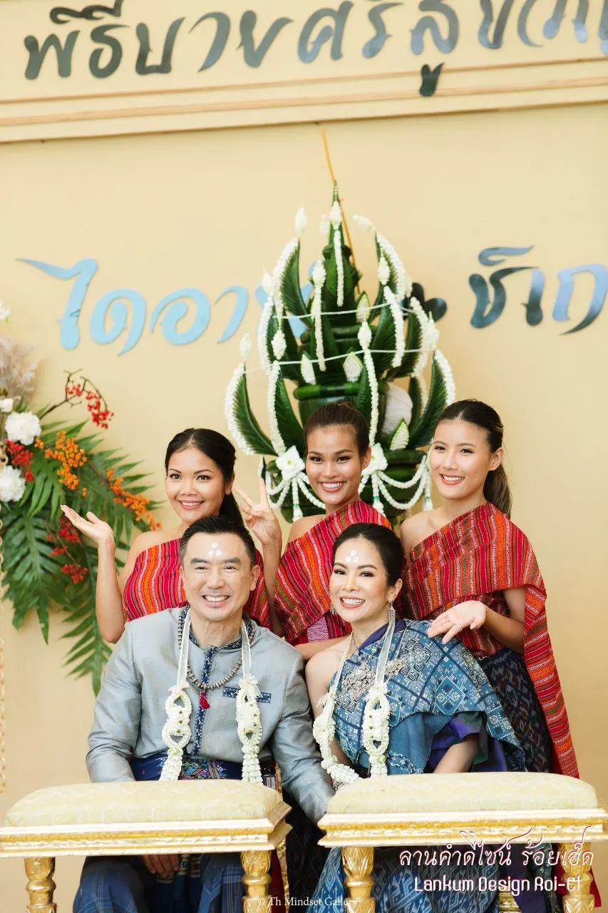 THAILAND 🇹🇭 | งานกินดอง (งานแต่งงานอีสาน) ❤️