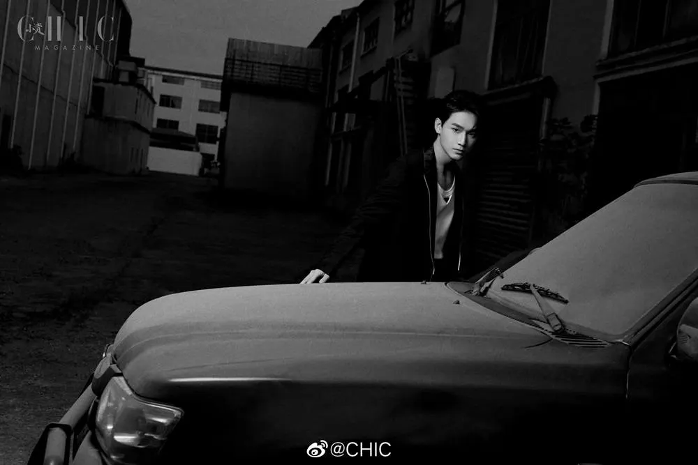 (R1SE) Yao Chen @ Chic Magazine China December 2022