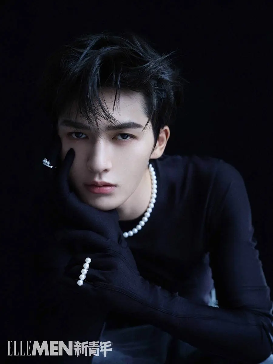 Zhu Zhengting @ ELLEMEN Fresh China Winter 2022