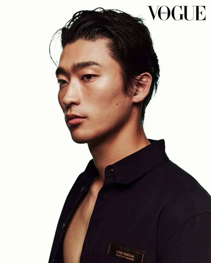 Gue Sung Cho @ VOGUE Korea January 2023