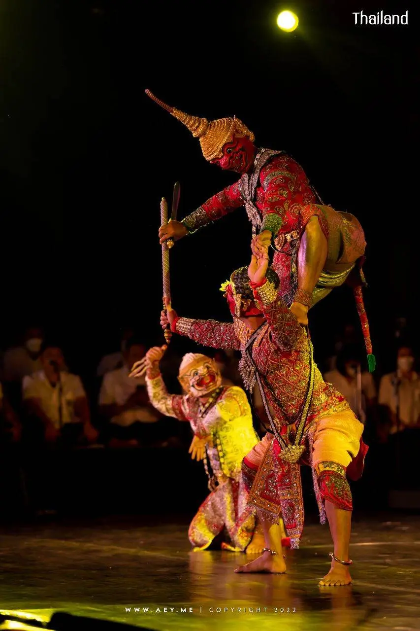 THAILAND 🇹🇭 | Khon masked dance drama