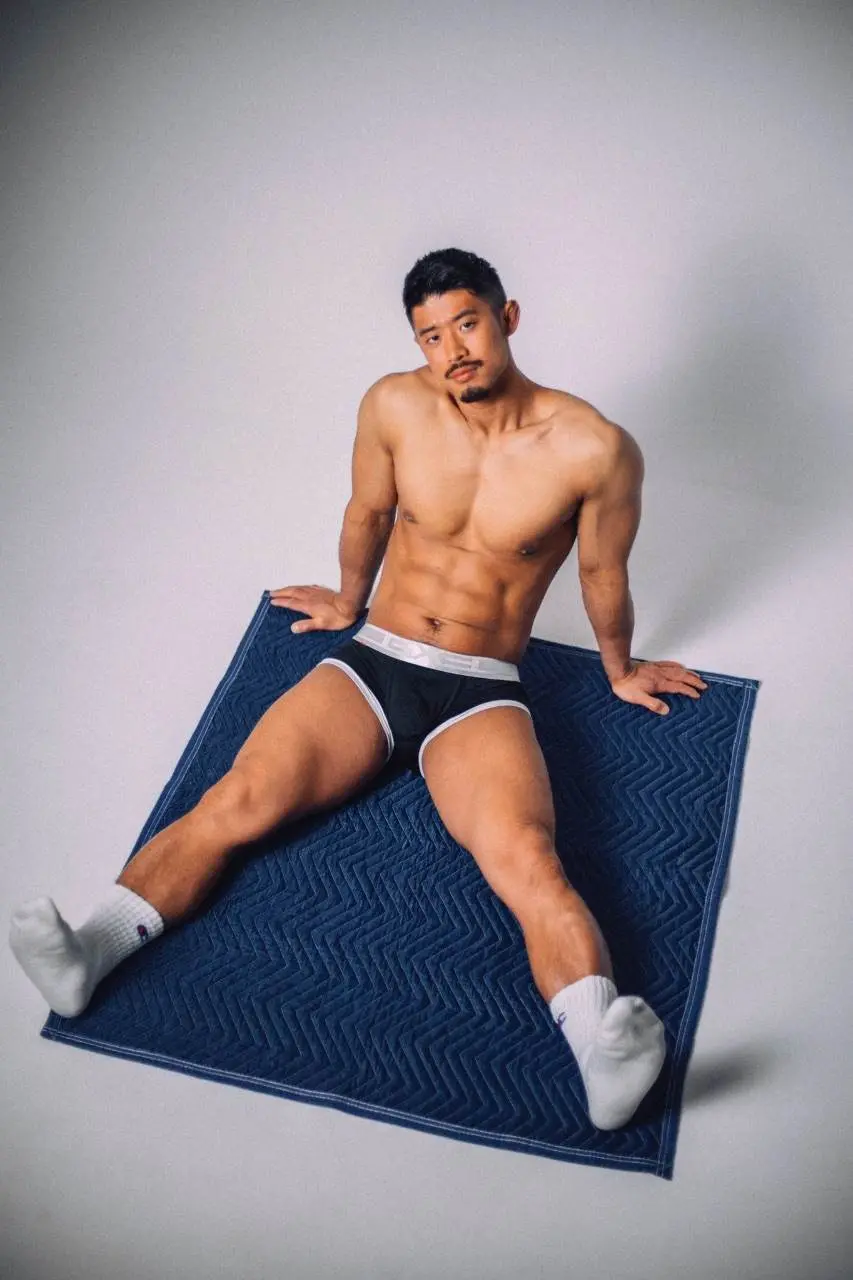 LINE OpenChat : Underwear For Men