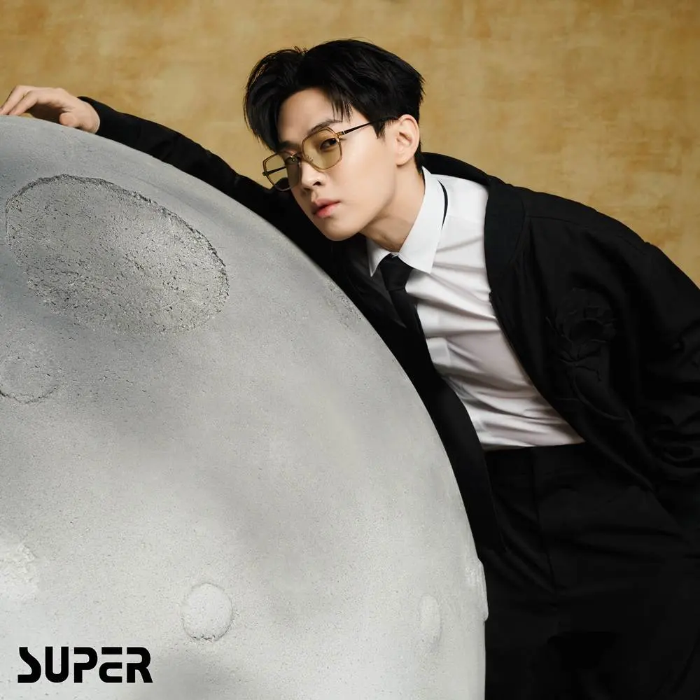 Henry Lau @ Super Magazine China January 2023