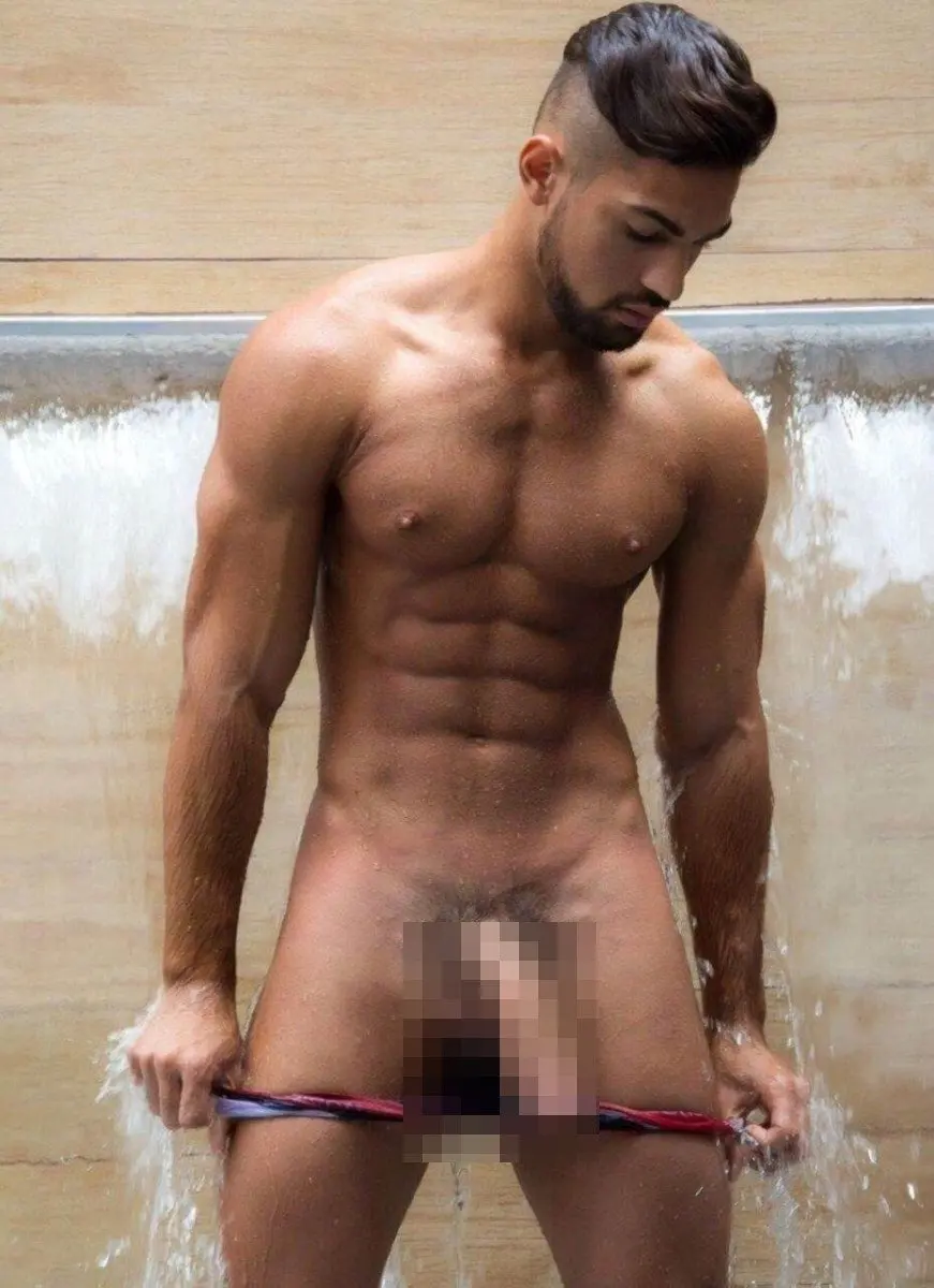 Foto de homem nu pelado