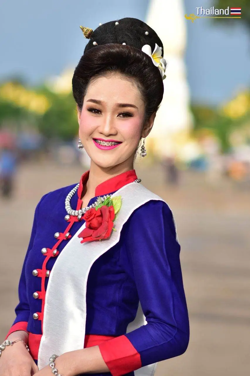 Phu-Tai Renu Nakhon dance | THAILAND 🇹🇭