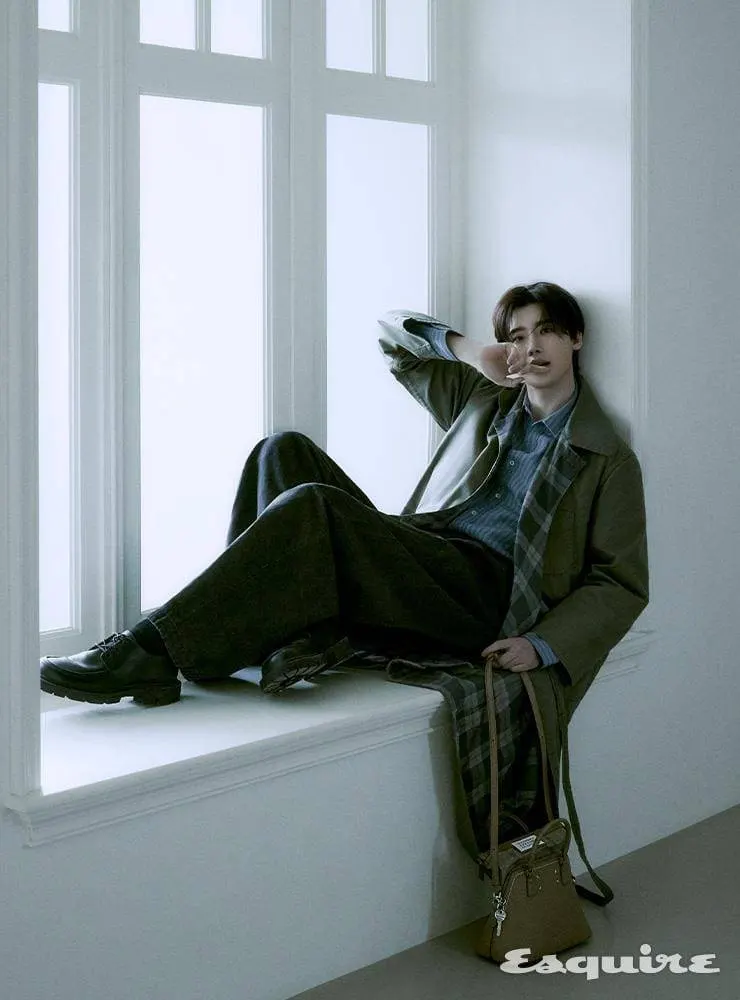 Lee Jong Suk @ Esquire Korea March 2023